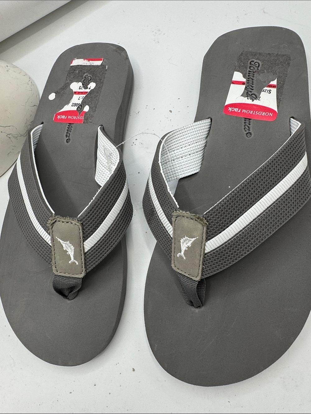 Tommy Bahama Men's Gray Flip Flop Sandals with White Stripe, size 7